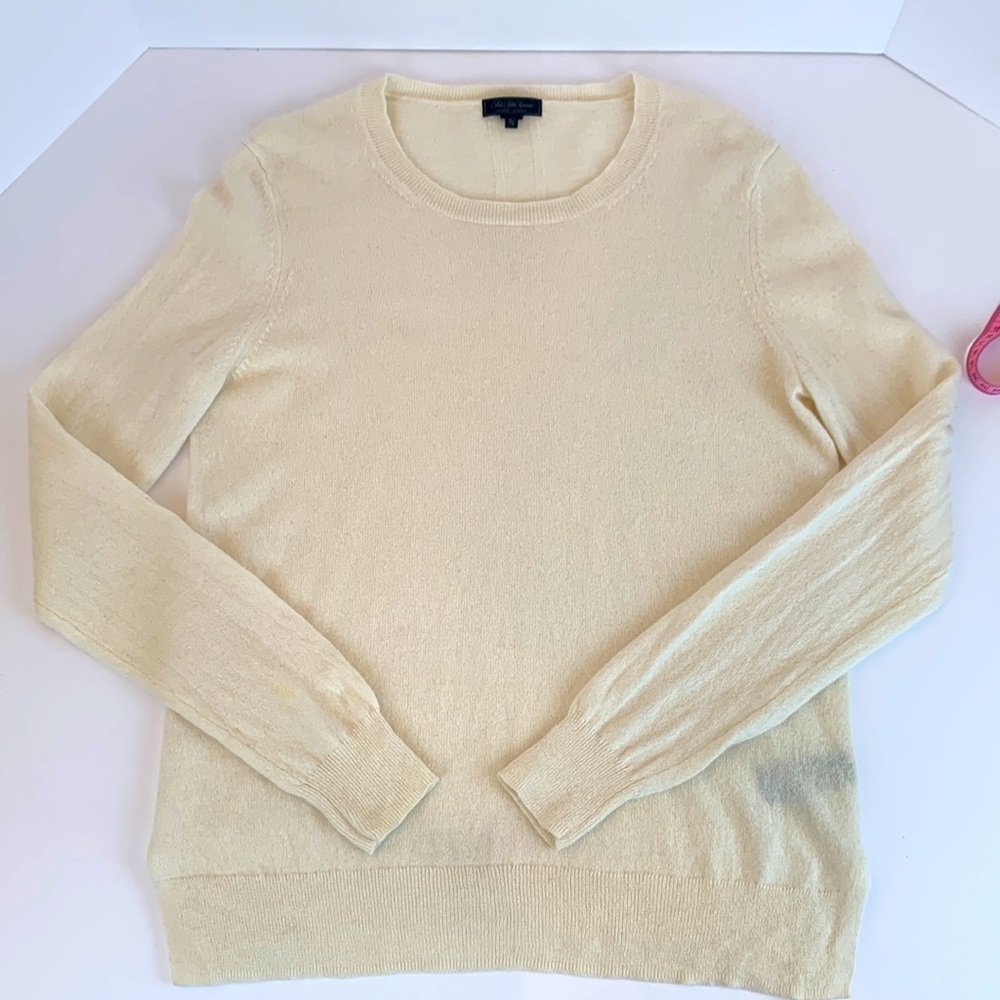 Vintage Saks Fifth Avenue 100% Cashmere Sweater Cream Long Sleeves Size …